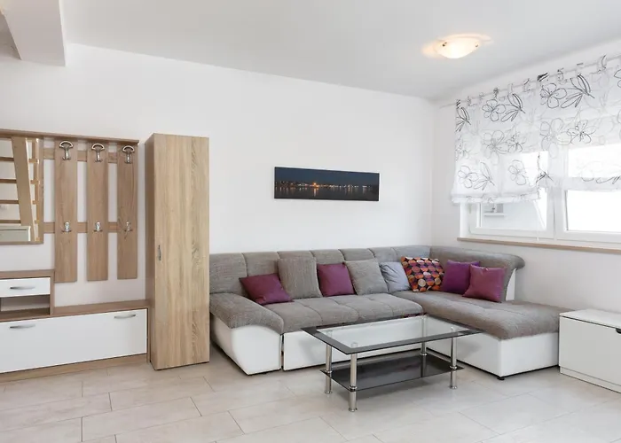 Appartement Marica - App T2 - Mpolo